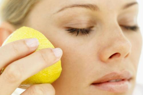 Протирание кожи лимоном